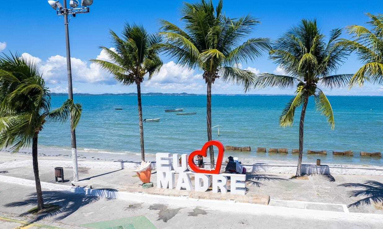 Madre de Deus: Cobrança de taxa para veículos de fretamento turístico começa a valer neste sabado