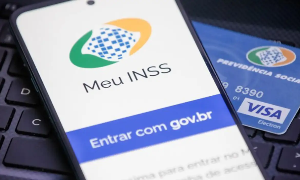 AGU processa entidade ligada ao PT e mais 7 por descontos ilegais em aposentadorias do INSS
