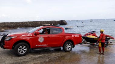 Corpo de Bombeiros Militar recebe novos equipamentos para auxiliar resgate aquático | SECOM