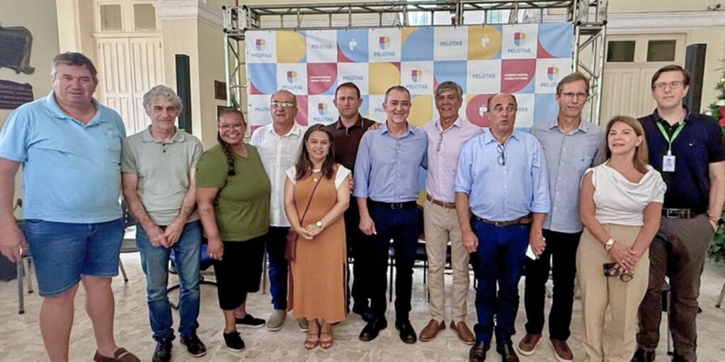 Governo federal compra R$ 4 milhões em suco de pêssego do RS