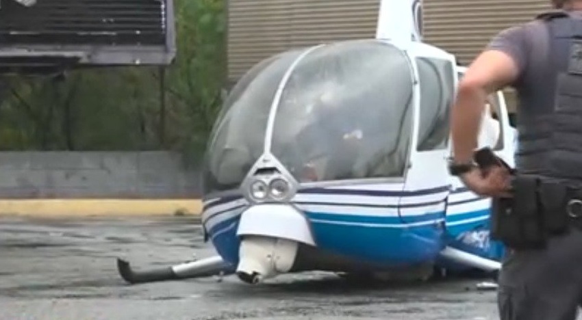 Helicóptero da TV Band faz pouso de emergência em pátio de transportadora em SP