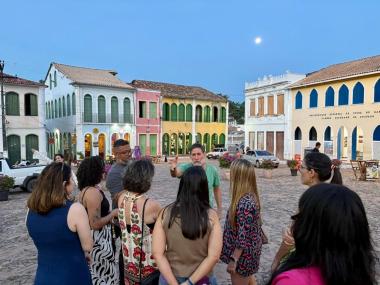 Jornalistas e influenciadores conhecem atrativos de Lençóis, além do ecoturismo | SECOM