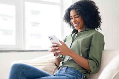 Prodeb é eleita empresa Destaque do Ano, no mercado de TIC, segundo o anuário Informática Hoje 2025 | SECOM