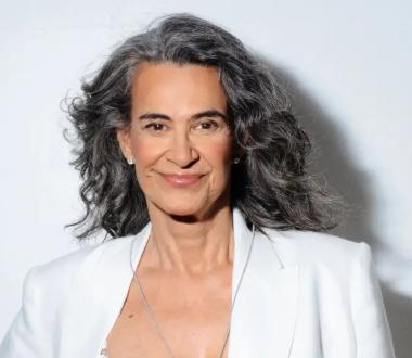 Simone traz nova turnê à Concha Acústica do TCA, no Festival de Música Educadora FM