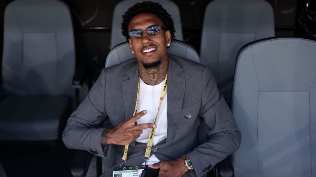 Botafogo aposta em recuperação de Rwan Cruz e empresta atacante ao Ludogorets