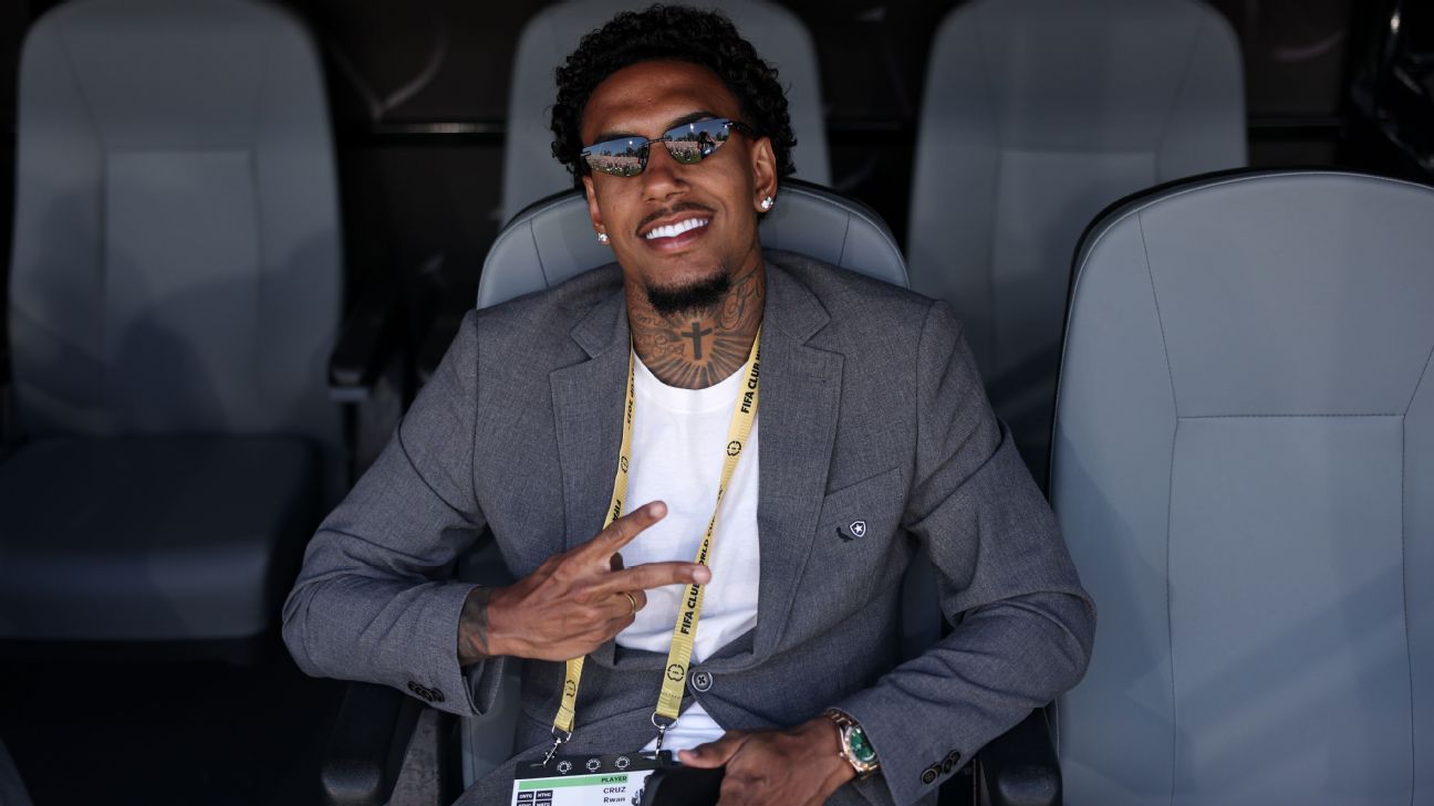 Botafogo aposta em recuperação de Rwan Cruz e empresta atacante ao Ludogorets