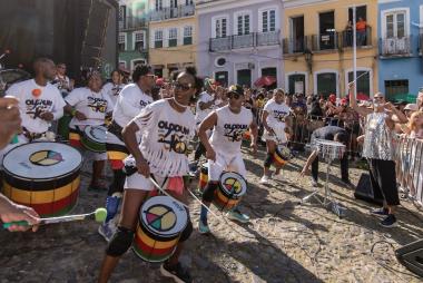 Com rap, samba, percussão e ”bênção” do Olodum, a terça (13) no Pelourinho tem opções diversificadas