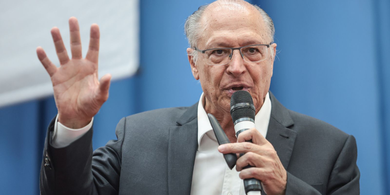Alckmin elogia suspensão do pagamento de penduricalhos por Flávio Dino
