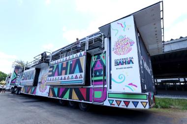 Carnaval 2026: Detran-BA inicia vistoria de trios elétricos e carros de apoio e dá início a seminário parta condutores em Salvador