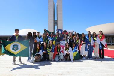 Concurso de Redação do Jovem Senador 2026 abre inscrições para estudantes da rede estadual