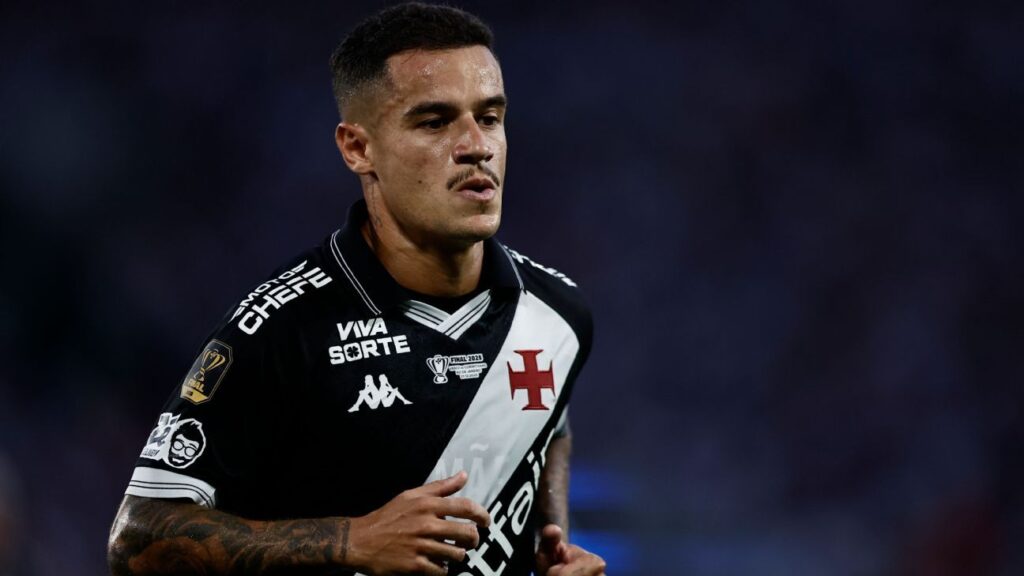 Coutinho faz post de despedida do Vasco, se diz cansado mentalmente e admite onde viu que ciclo tinha acabado: 'Coração apertado'