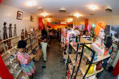 Cajazeiras XI recebe Centro de Economia Solidária para impulsionar geração de emprego e renda | SECOM