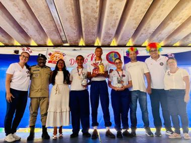 Colégio da Polícia Militar de Ilhéus celebra o "Dia do Pi" com quebra de recordes de memorização