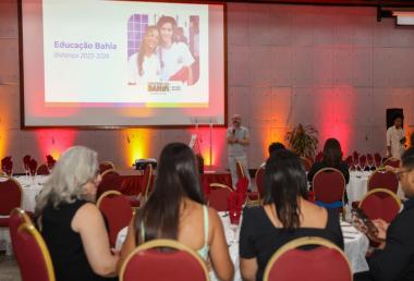 SEC reúne dirigentes e diretores territoriais para traçar estratégias de gestão da aprendizagem em 2026 | SECOM