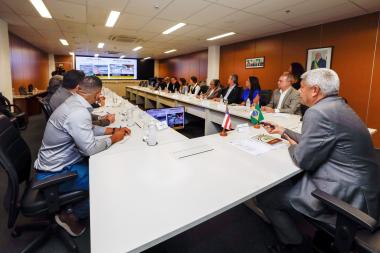 Santaluz recebe ambulâncias e equipamentos hospitalares do Governo do Estado | SECOM