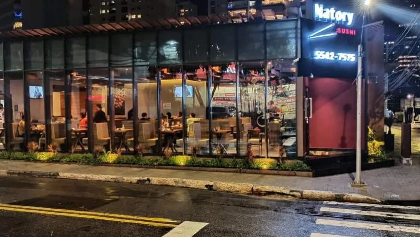 Clientes são feitos reféns durante arrastão em restaurante japonês no Morumbi