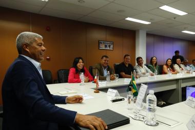 Durante reunião em Salvador, Jerônimo Rodrigues fortalece saúde e infraestrutura de Canarana | SECOM