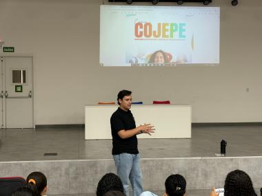 Jovens passam por formação para assumir papéis de liderança estudantil | SECOM