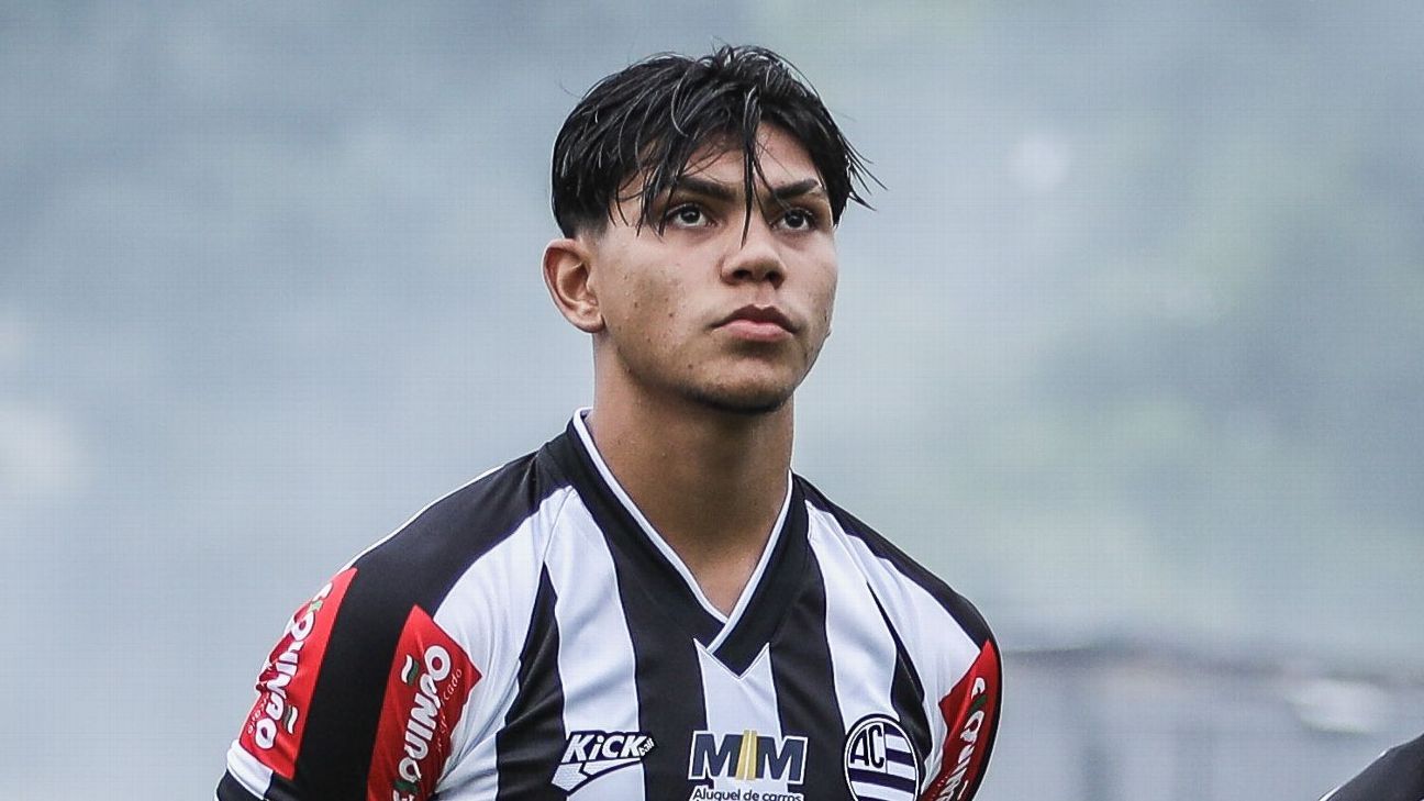 Napoli abre negociação para contratar jovem zagueiro do Athletic Club