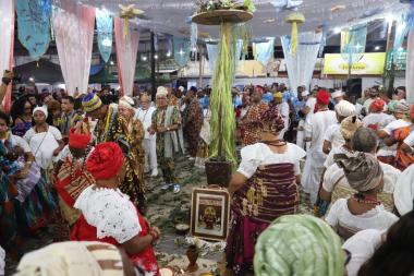 Bembé do Mercado impulsiona afroturismo em Santo Amaro