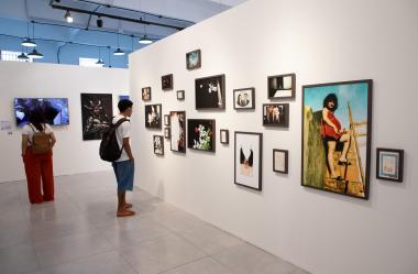 Catálogo bilíngue, mesa redonda e leitura de portifólio encerram mostra do Prêmio Pierre Verger | SECOM