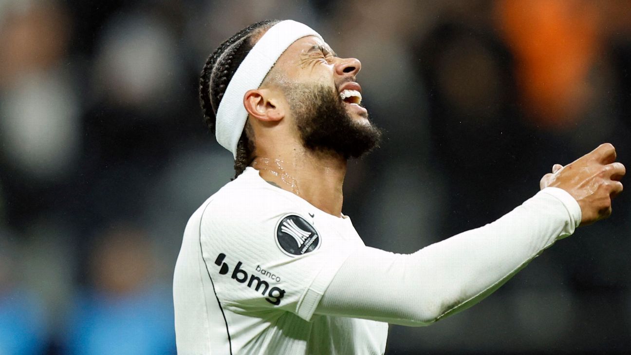Corinthians perde para o Platense na volta de Memphis Depay como titular, e Diniz vê invencibilidade na Libertadores cair
