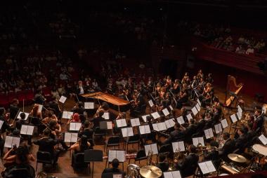 Da Bahia para o mundo: Orquestra Neojiba encerra turnê em Shenzhen, sede global da BYD na China