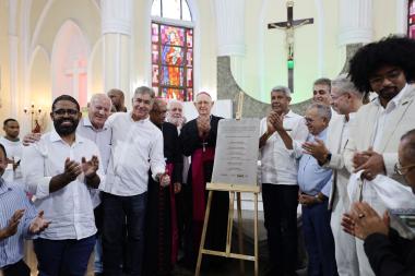Governo do Estado entrega obra de restauração da fachada do Santuário Senhor dos Passos | SECOM