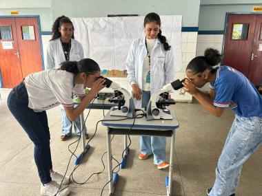 Semana do Meio Ambiente transforma escola estadual de Salvador em espaço de ciência, saúde e consciência
