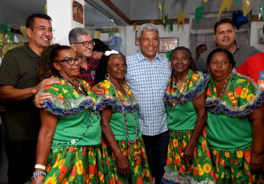 Governador marca presença nos festejos juninos de Senhor do Bonfim e Jaguarari