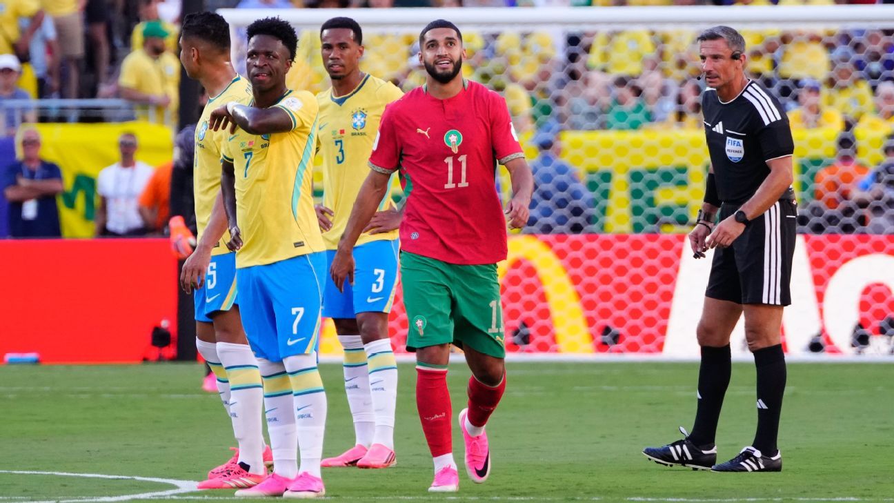 Por que atacante que foi 'terror' do Brasil na estreia da Copa não jogará por Marrocos contra França