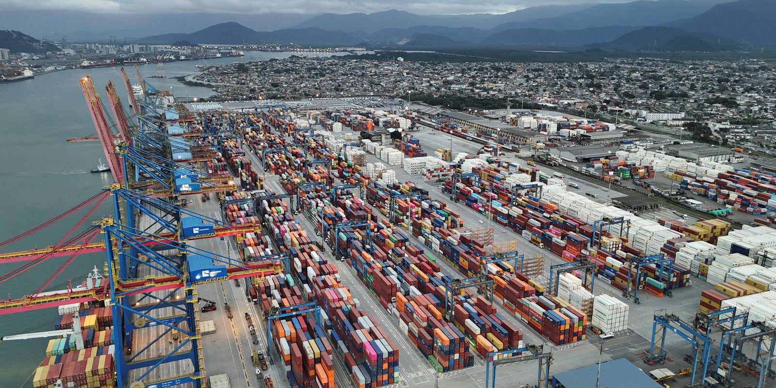Prazo de crédito antecipado para exportadores é ampliado