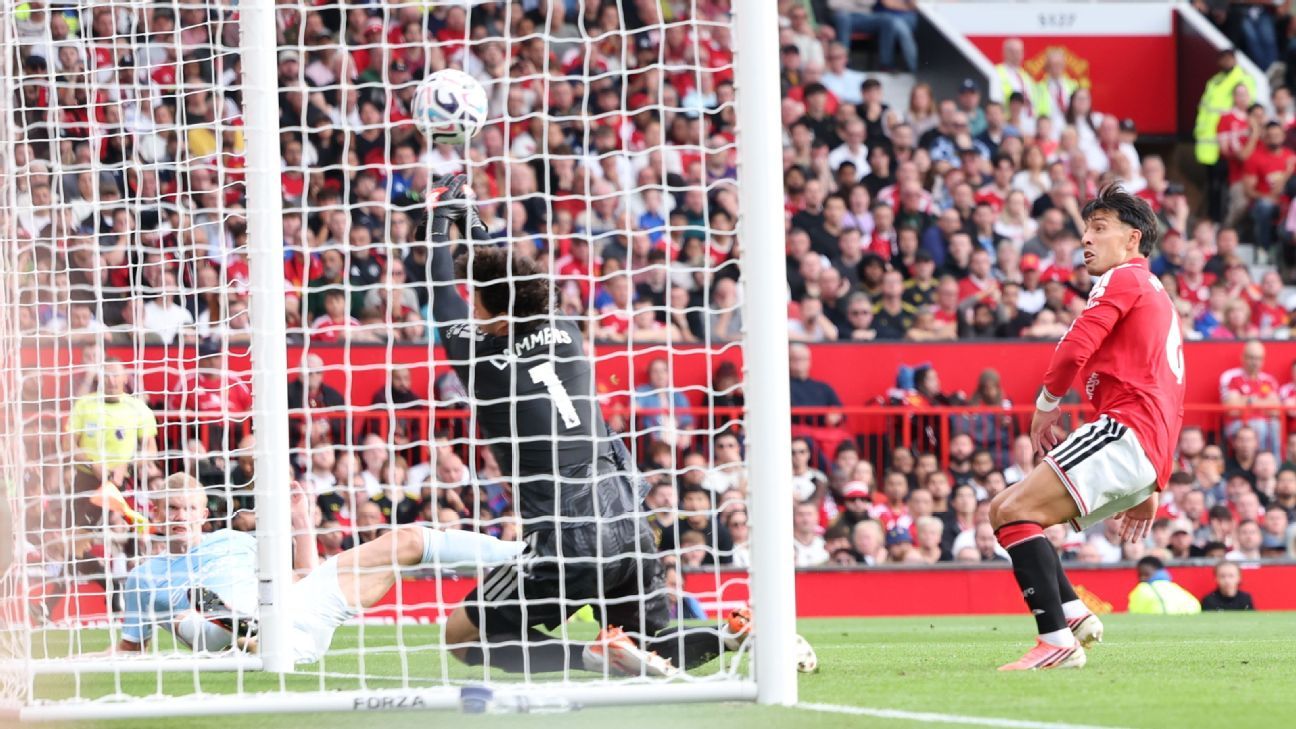 Associação dos Árbitros admite 'erro de julgamento' em gol do City sobre o United